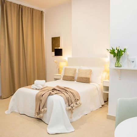 Apartamentos La Tahona Cádiz Buitenkant foto