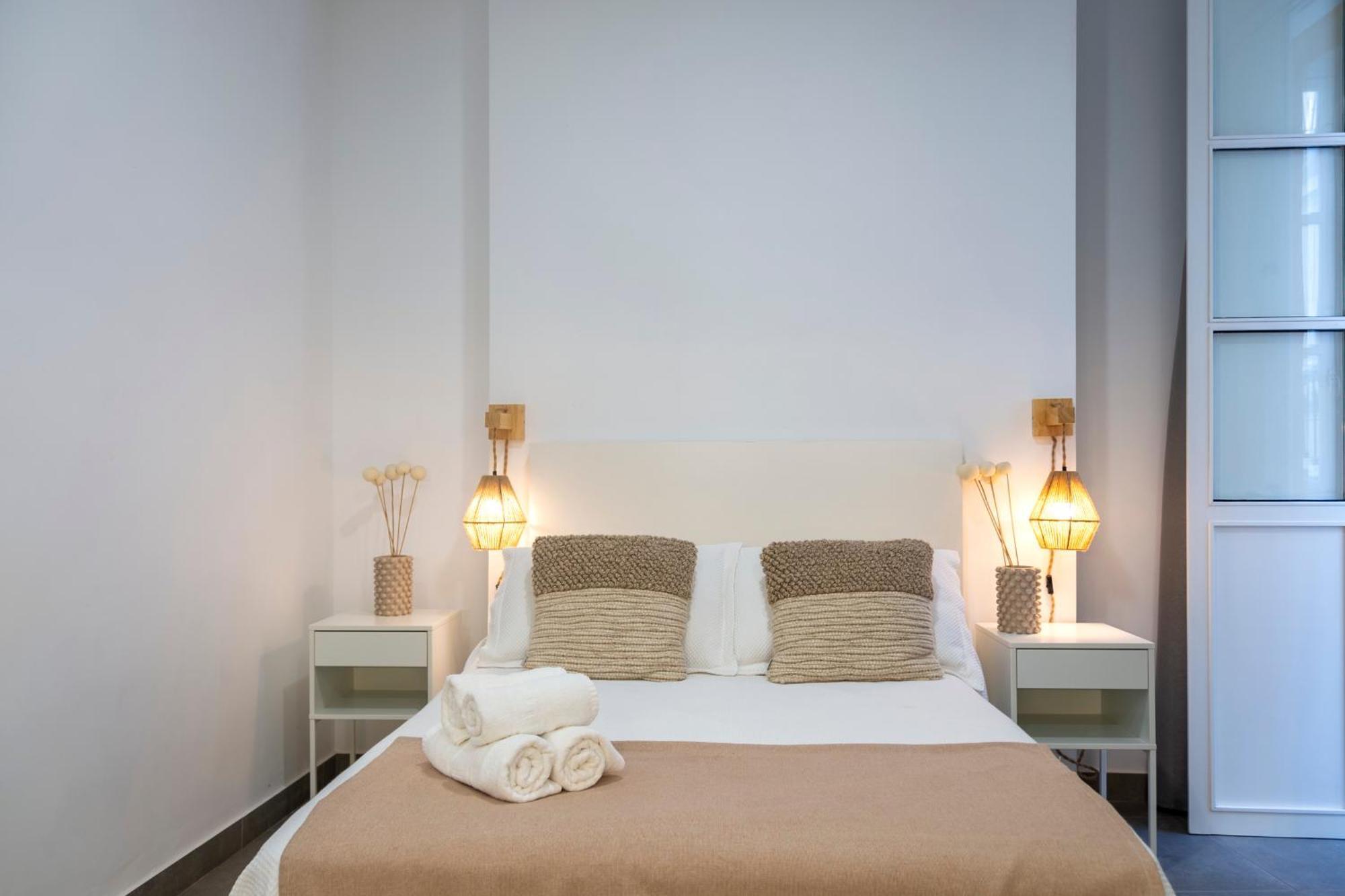 Apartamentos La Tahona Cádiz Buitenkant foto
