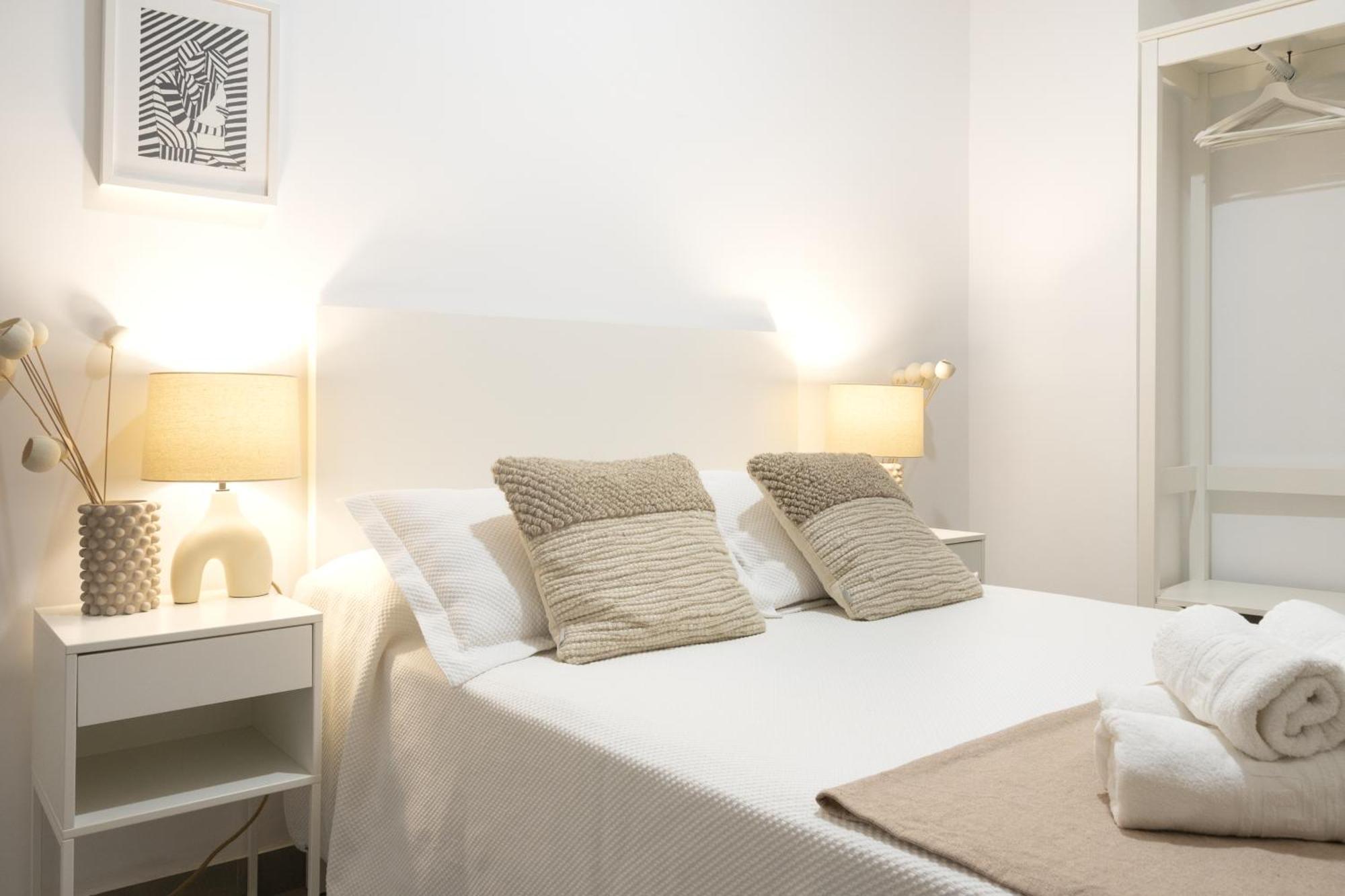 Apartamentos La Tahona Cádiz Buitenkant foto