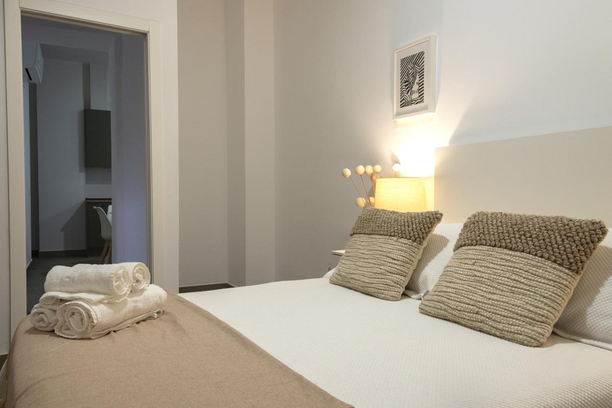 Apartamentos La Tahona Cádiz Buitenkant foto