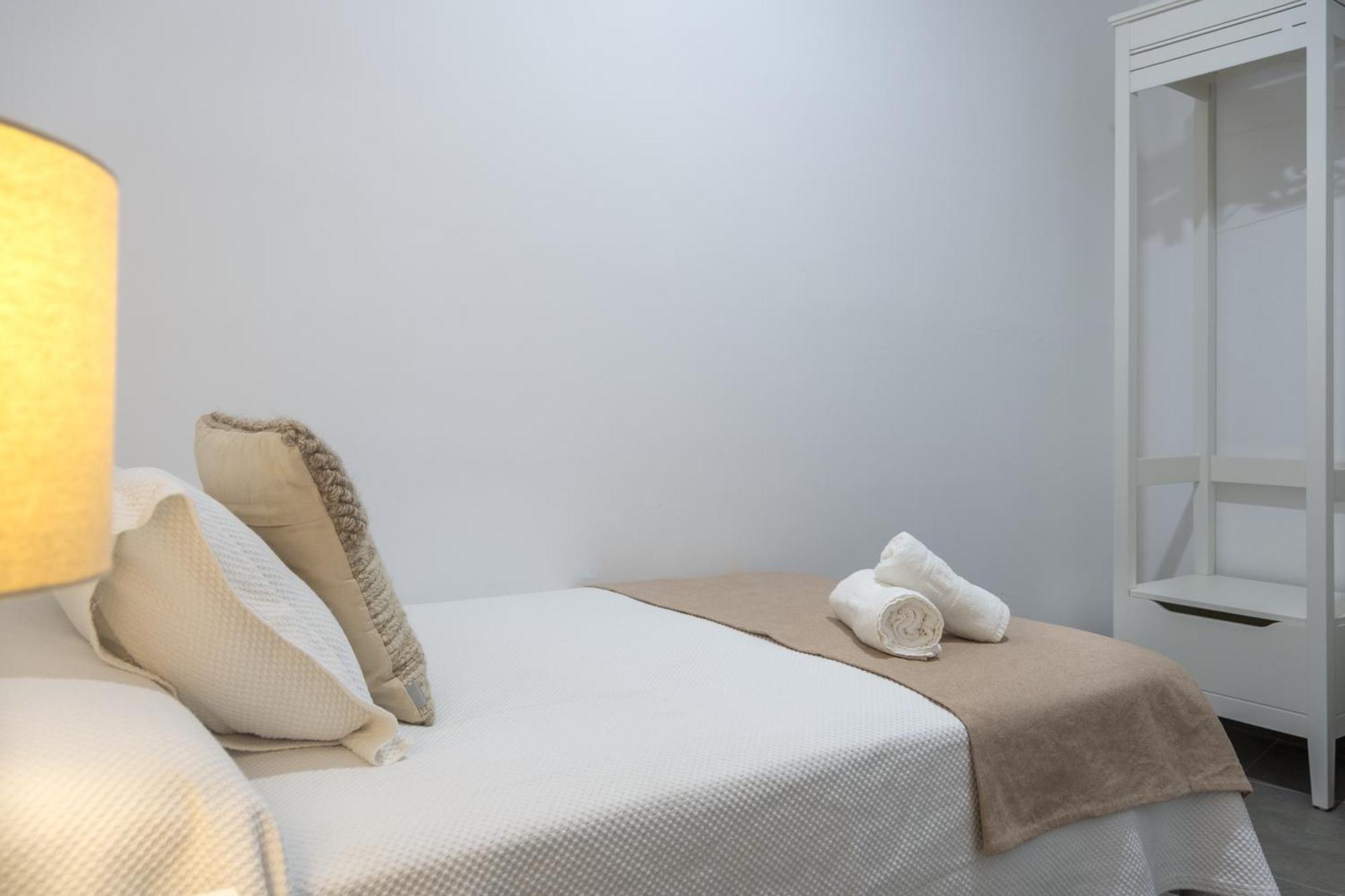 Apartamentos La Tahona Cádiz Buitenkant foto